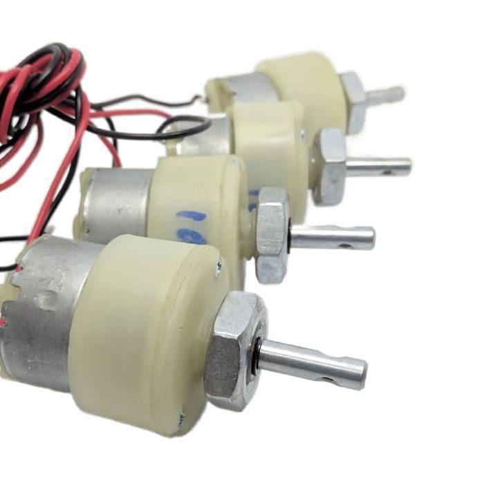 Iotcart 200 RPM Gear Motor with 7x4cm Wheel & Metal Chassis - Ideal for Arduino Robots