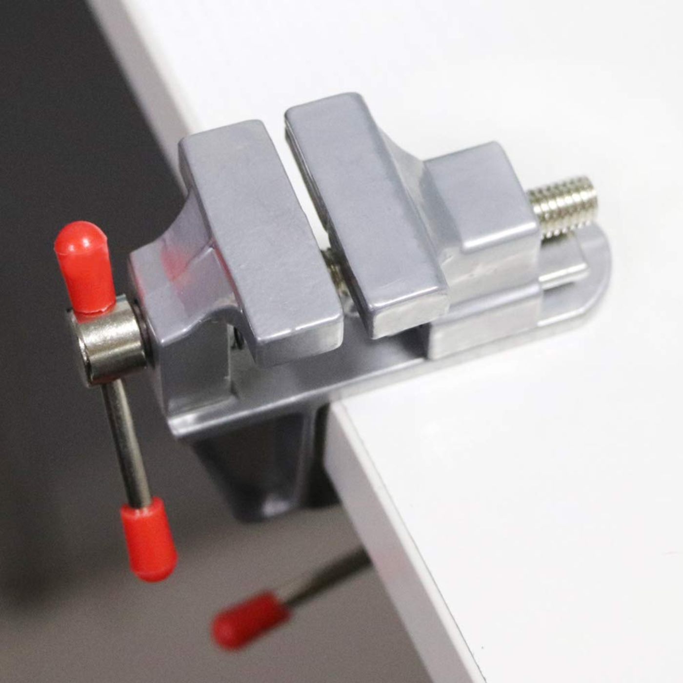 Small Bench Vice Clamp for PCB