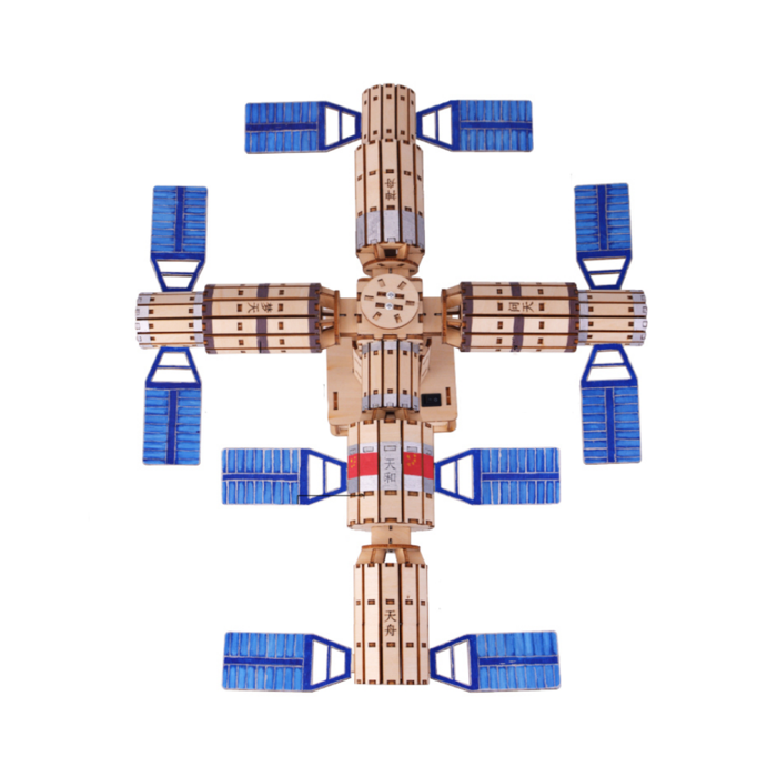 Pludo STEM Space Station Kit – Electrical Energy into Mechanical Motion DIY Science Kit for Kids 11–14 | Grade 6–8